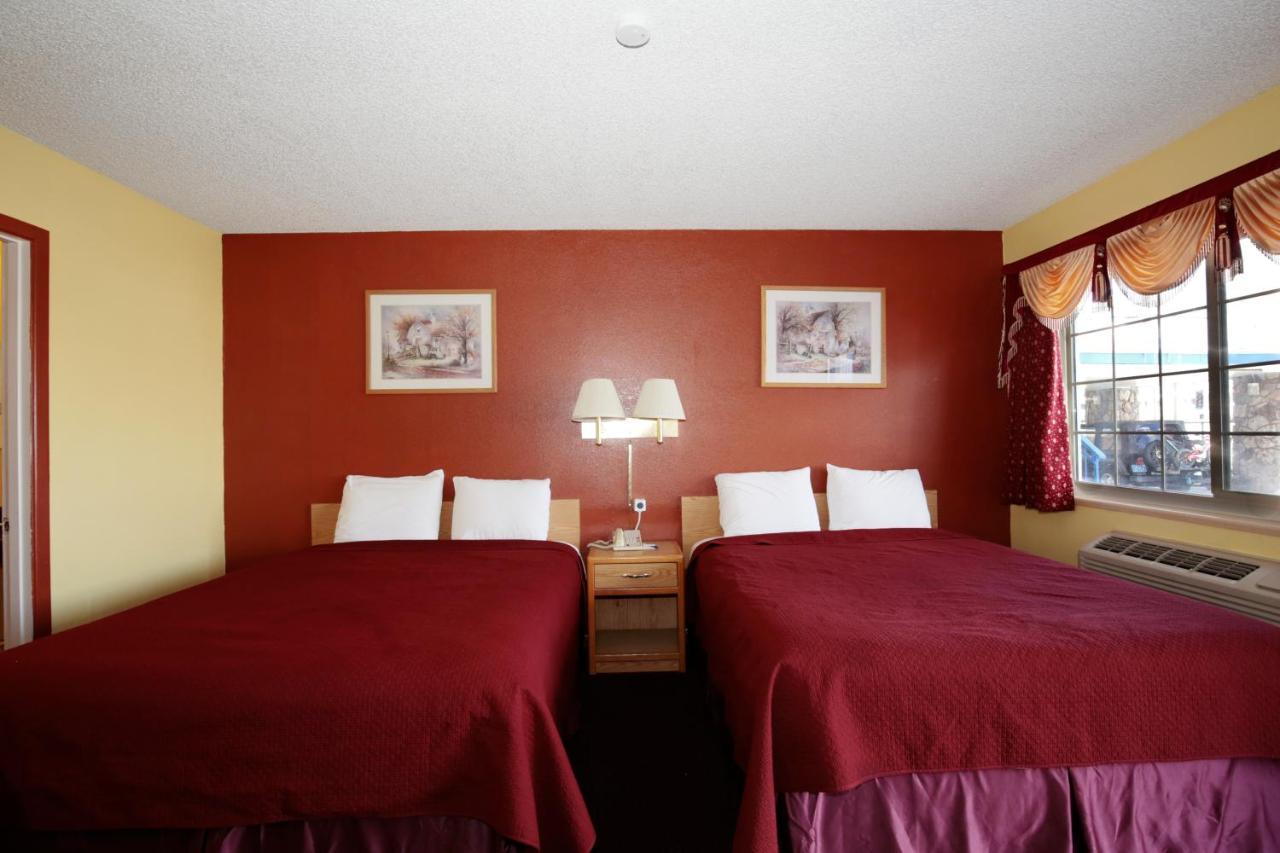Regency Motel 2*